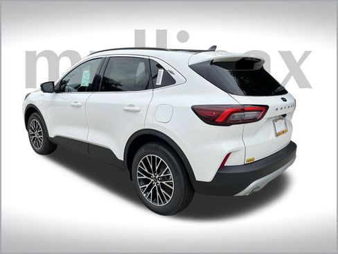 New 2026 Ford Escape SE w/ PHEV Premium Package image 34