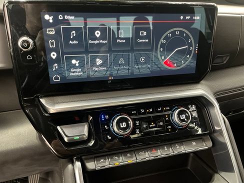 Used 2022 GMC Sierra 1500 Denali AWD/4WD image 23