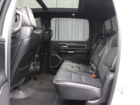 Used 2020 RAM 1500 Laramie AWD/4WD image 17
