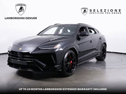 Used 2024 Lamborghini Urus S image 1