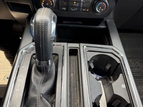 Used 2018 Ford F150 XLT w/ Equipment Group 302A Luxury AWD/4WD image 24
