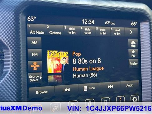 Used 2023 Jeep Wrangler Unlimited Sahara image 38