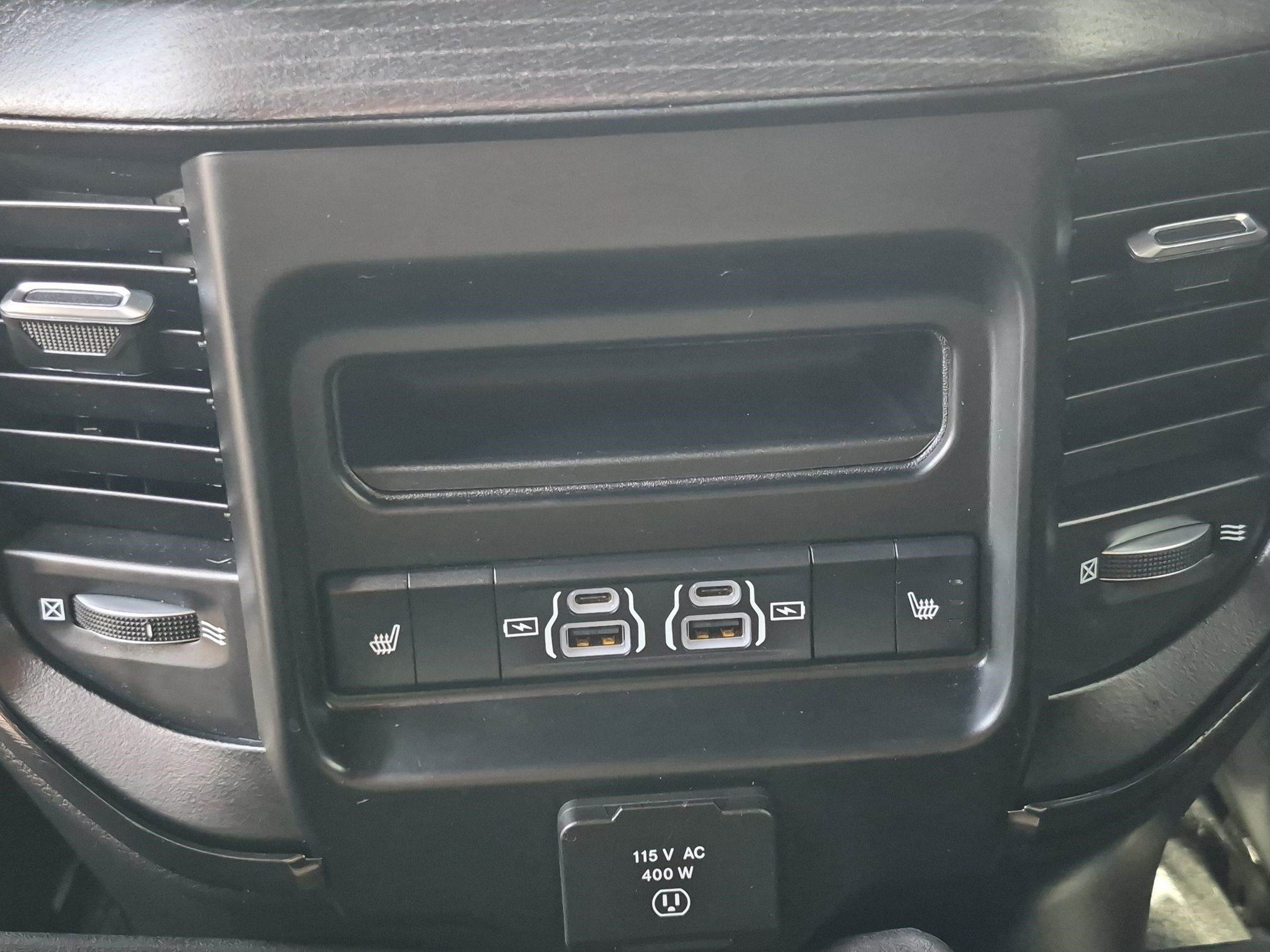 Used 2023 RAM 2500 Limited AWD/4WD image 32