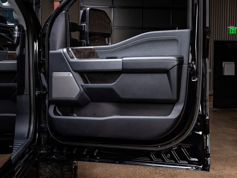 Used 2023 Ford F450 Lariat w/ Lariat Ultimate Package image 36