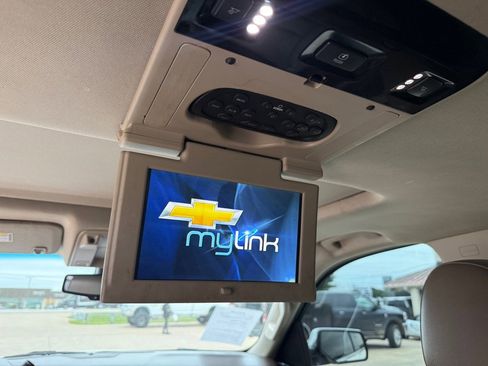 Used 2016 Chevrolet Suburban LTZ AWD/4WD image 25