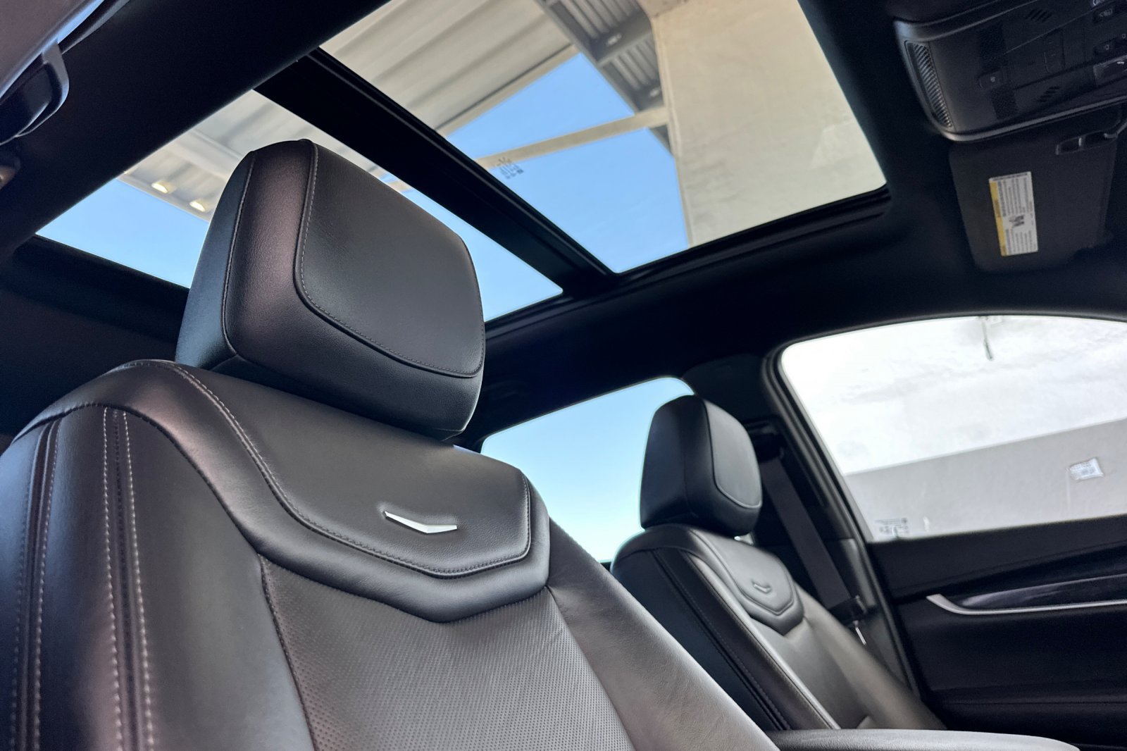 Certified 2023 Cadillac XT5 Premium Luxury FWD image 21