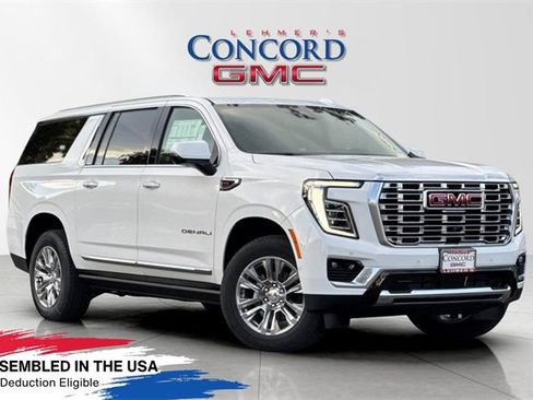 New 2026 GMC Yukon XL Denali w/ Sun & Power Step Package image 1