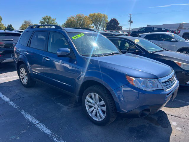 Used 2011 Subaru Forester 2.5X Premium AWD/4WD image 3
