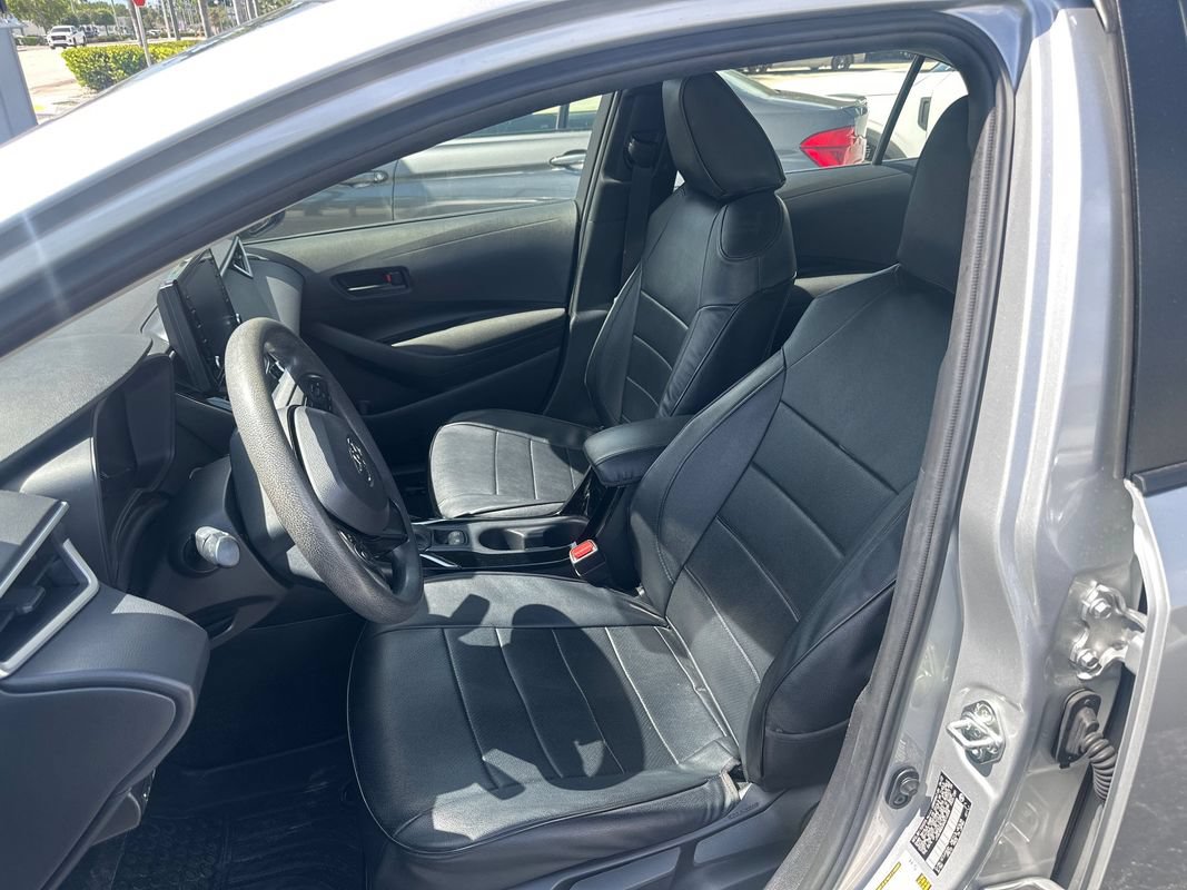 Used 2022 Toyota Corolla LE FWD image 17