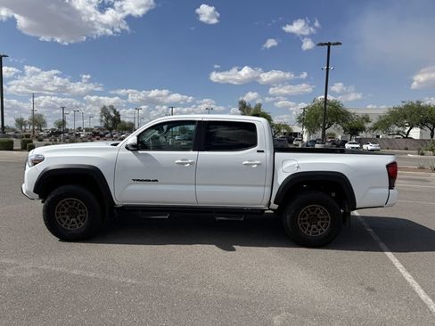 Used 2023 Toyota Tacoma 4x4 Double Cab w/ Trail Edition image 7