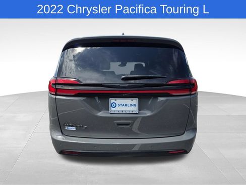 Used 2022 Chrysler Pacifica Touring-L w/ S Appearance Package FWD image 8