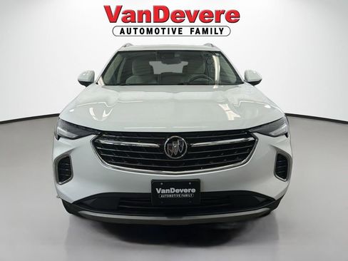 Used 2021 Buick Envision Essence FWD image 3