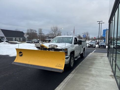 Used 2018 Chevrolet Silverado 3500 W/T image 5