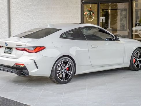 Used 2021 BMW 440i xDrive Coupe w/ Premium Package image 9