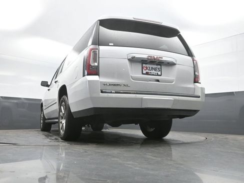 Used 2020 GMC Yukon XL Denali w/ Open Road Package AWD/4WD image 46