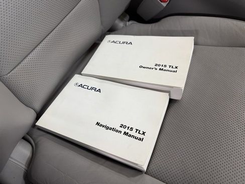 Used 2015 Acura TLX w/ Technology Package image 26