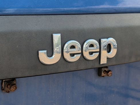 Used 2009 Jeep Patriot Sport AWD/4WD image 15