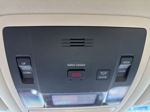 Used 2017 Lexus RX 350 FWD w/ Premium Package image 21