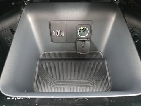 New 2026 Ford Explorer Platinum image 23