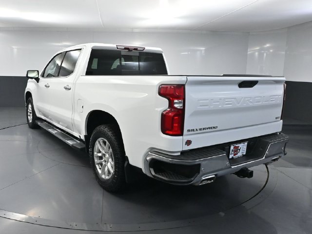 Used 2021 Chevrolet Silverado 1500 LTZ w/ Technology Package AWD/4WD image 6
