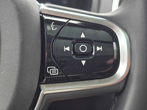 Certified 2024 Volvo XC90 T8 Ultimate w/ Protection Package Premier AWD/4WD image 32