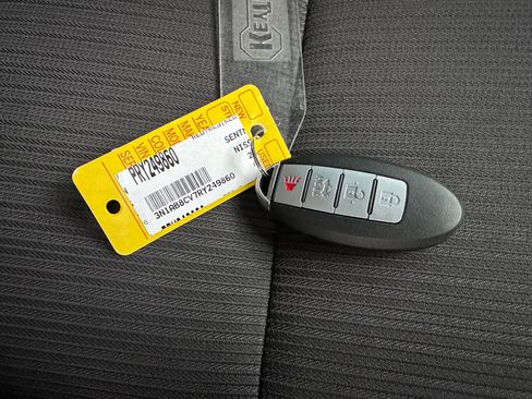 Used 2024 Nissan Sentra SV image 28