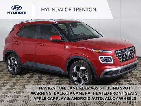 Certified 2023 Hyundai Venue Limited FWD image 1