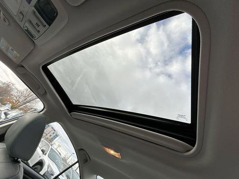 Used 2019 Subaru Legacy 3.6R Limited image 17