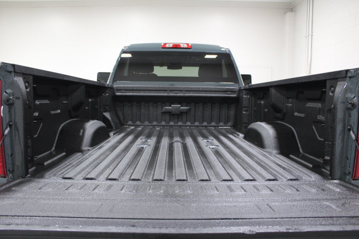 Used 2025 Chevrolet Silverado 2500 LT AWD/4WD image 12