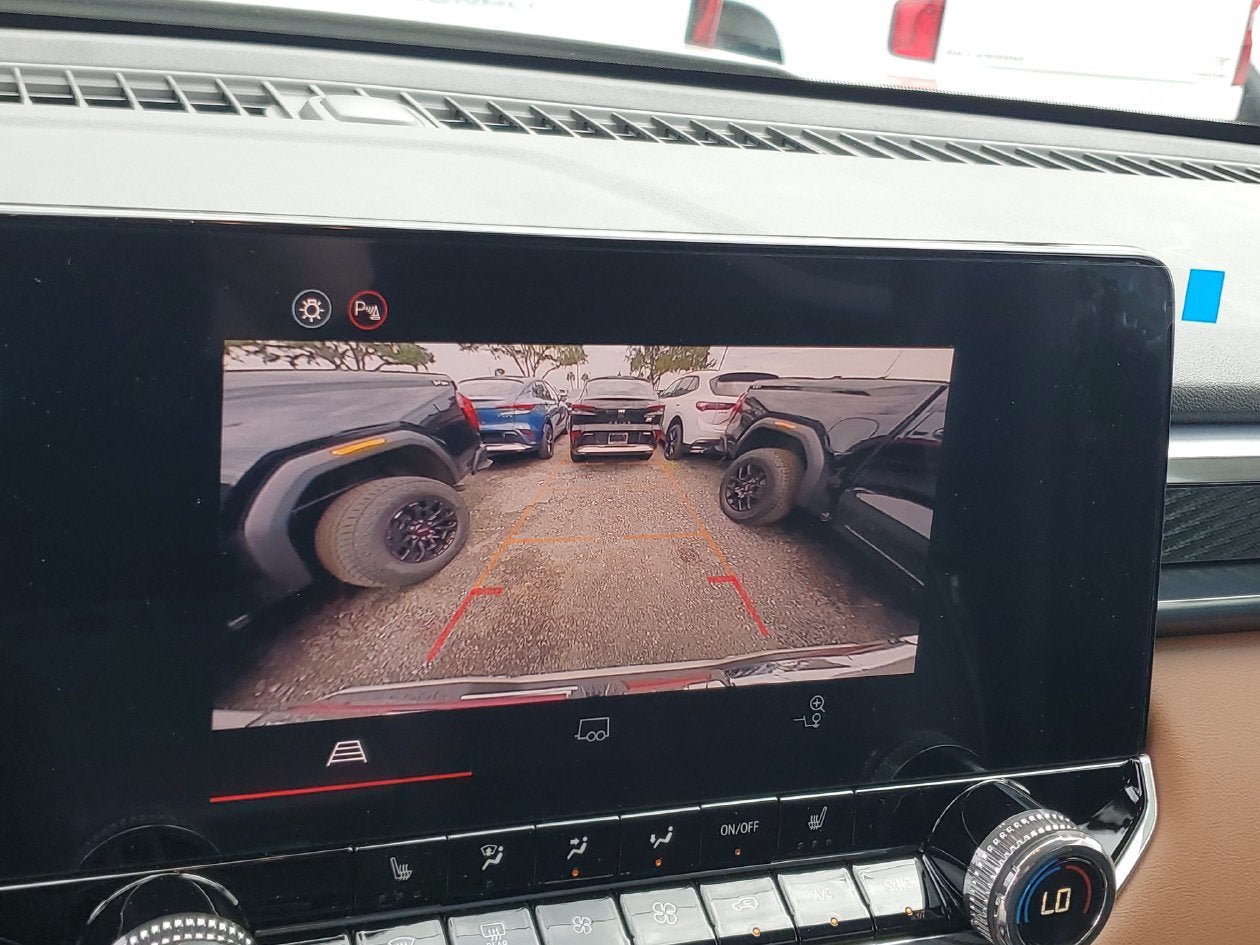 New 2026 GMC Canyon AT4 AWD/4WD image 22