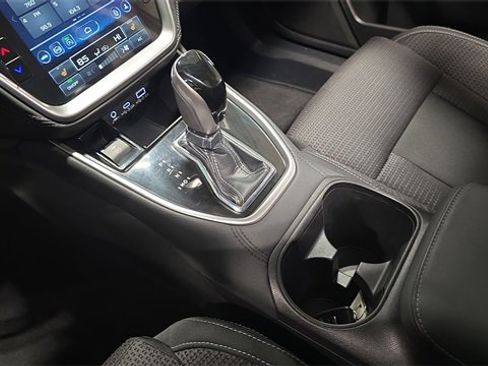 Used 2023 Subaru Outback Premium image 21
