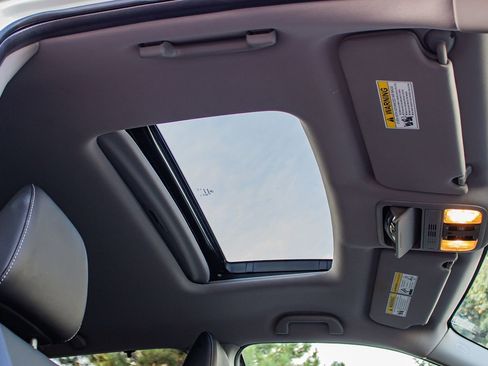 Used 2022 Honda Pilot Special Edition image 24