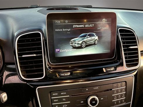 Used 2018 Mercedes-Benz GLE 350 w/ Premium 1 Package image 9