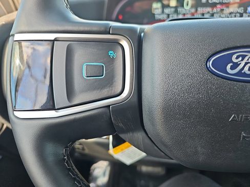 New 2026 Ford Expedition Platinum w/ Driver's Package image 18