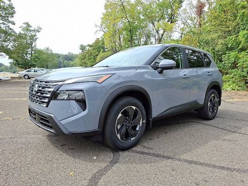 Certified 2026 Nissan Rogue SV w/ Cold Weather Package AWD/4WD image 3