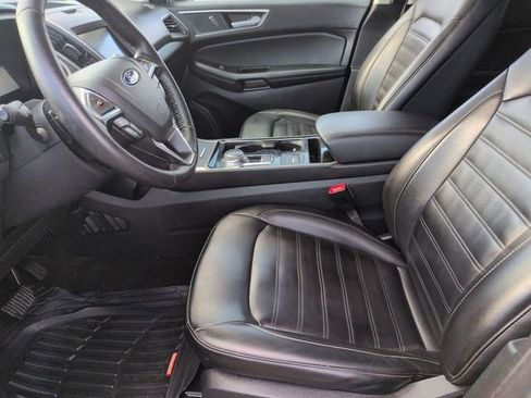 Used 2020 Ford Edge SEL w/ Cold Weather Package image 12