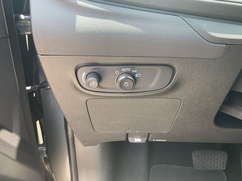 Used 2025 Buick Encore GX Preferred FWD image 20