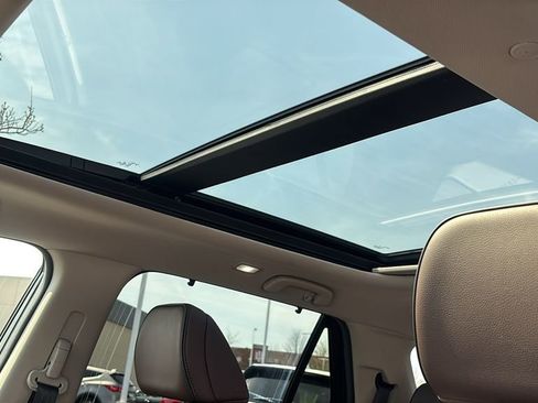 Certified 2024 Honda Pilot Elite image 26