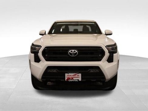 New 2026 Toyota Tacoma SR5 AWD/4WD image 6