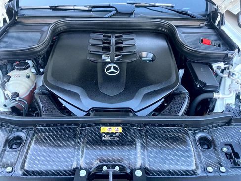 Used 2020 Mercedes-Benz GLS 580 4MATIC image 26