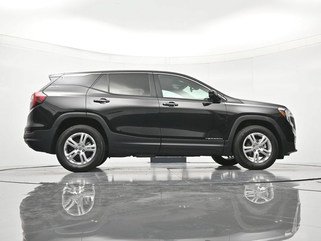 Certified 2024 GMC Terrain SLE AWD/4WD image 39