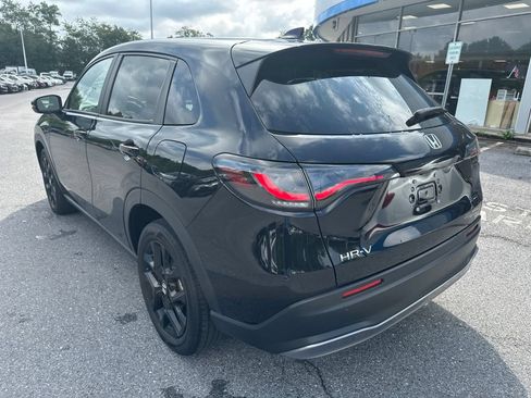 Used 2025 Honda HR-V Sport image 7
