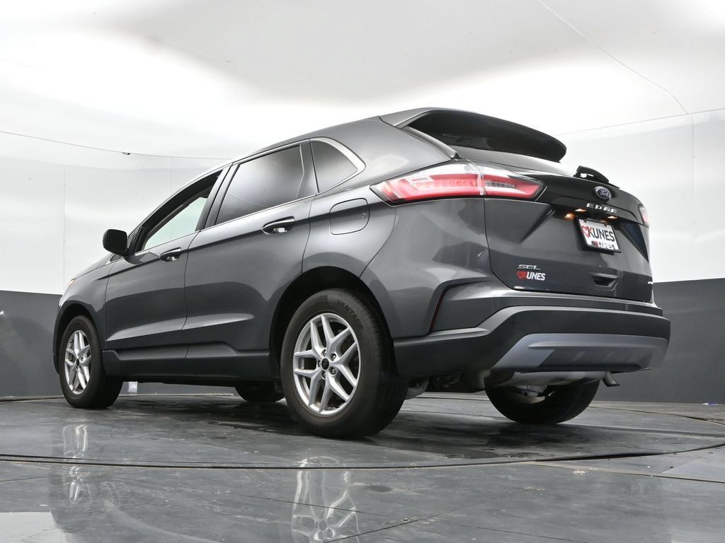 Used 2024 Ford Edge SEL AWD/4WD image 46