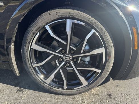 New 2026 Toyota Prius Plug-In Hybrid image 9