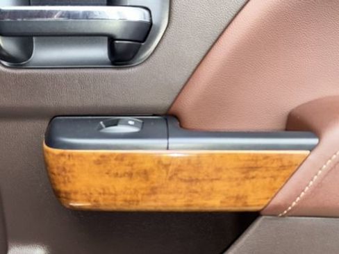 Used 2018 Chevrolet Silverado 3500 High Country w/ Duramax Plus Package image 34