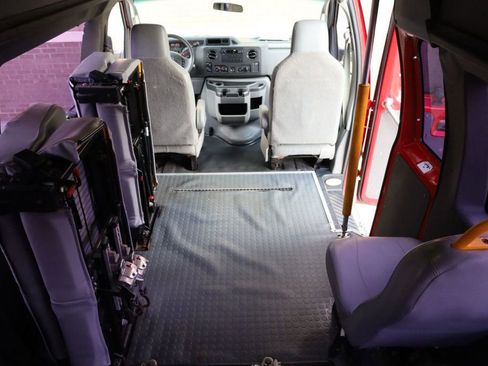 Used 2012 Ford E-350 and Econoline 350 Extended Super Duty w/ PWR Group image 16