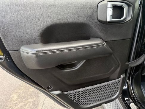 Used 2023 Jeep Wrangler Sahara w/ Dual Top Group image 24