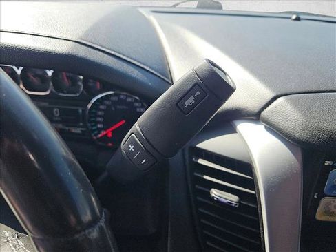 Used 2018 GMC Yukon SLE w/ HD Trailering Package image 13