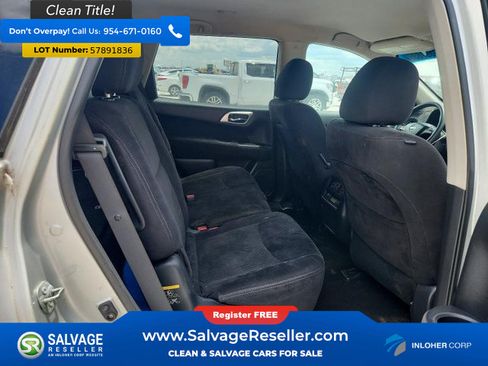 Used 2014 Nissan Pathfinder S AWD/4WD image 15