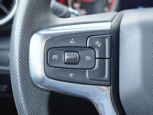 Used 2025 Chevrolet Blazer LT AWD/4WD image 17